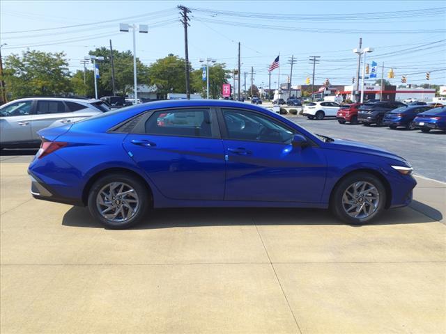 new 2024 Hyundai Elantra car, priced at $24,341