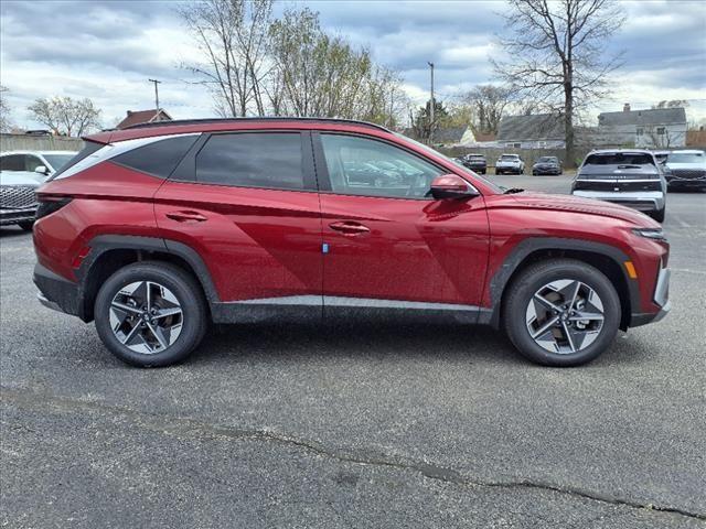 new 2025 Hyundai TUCSON Hybrid car, priced at $36,923