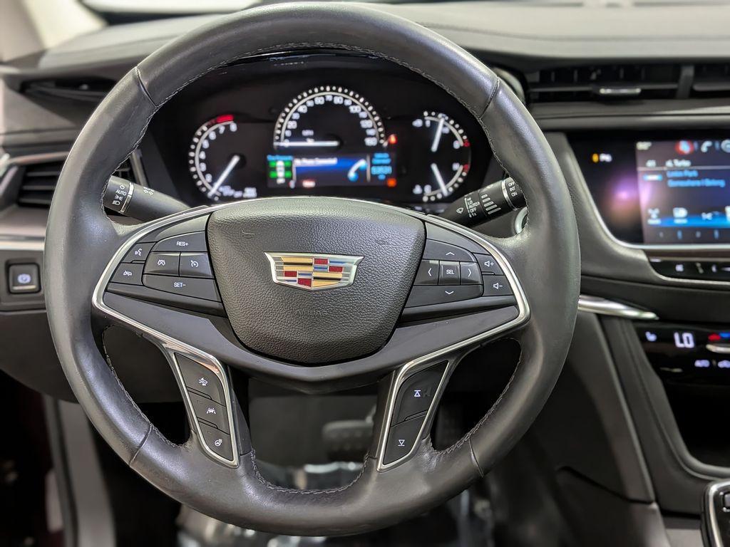 used 2017 Cadillac XT5 car, priced at $19,486