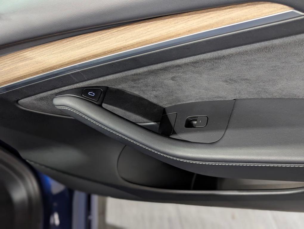 used 2021 Tesla Model 3 car, priced at $23,419