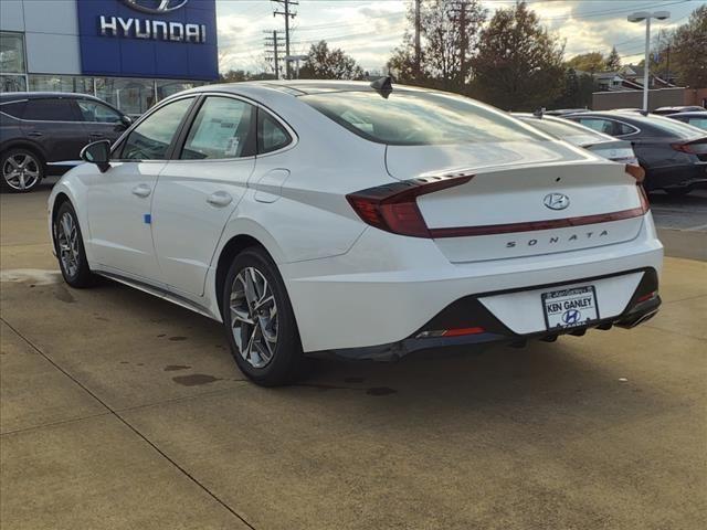 new 2023 Hyundai Sonata car, priced at $30,338