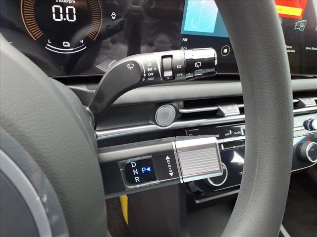 new 2026 Hyundai TUCSON Hybrid car, priced at $31,480