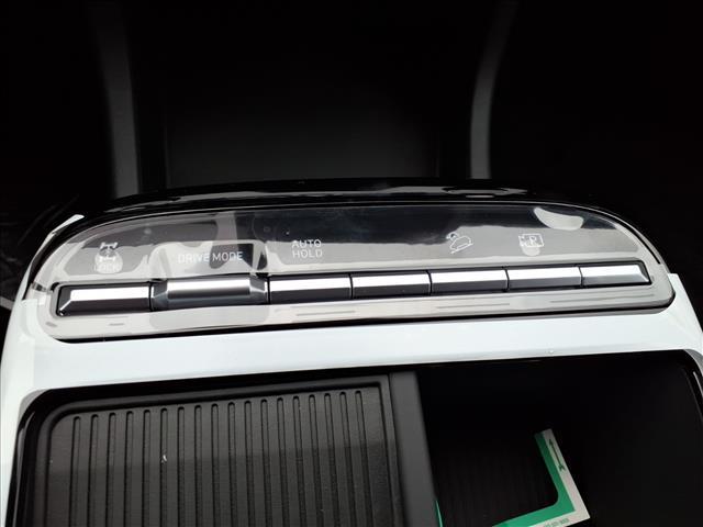 new 2026 Hyundai TUCSON Hybrid car, priced at $31,480