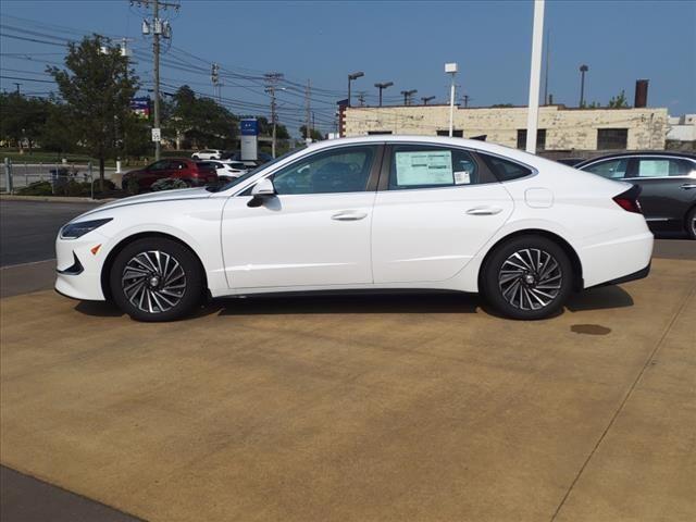 new 2023 Hyundai Sonata Hybrid car, priced at $27,899