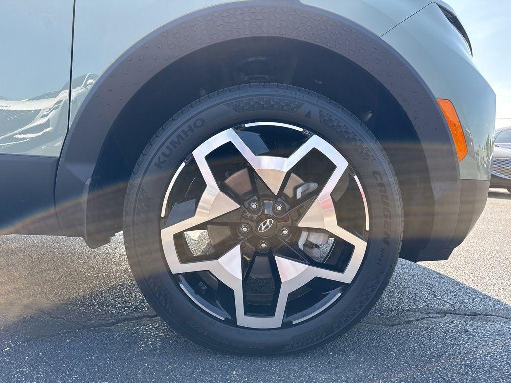 used 2024 Hyundai SANTA CRUZ car, priced at $32,944