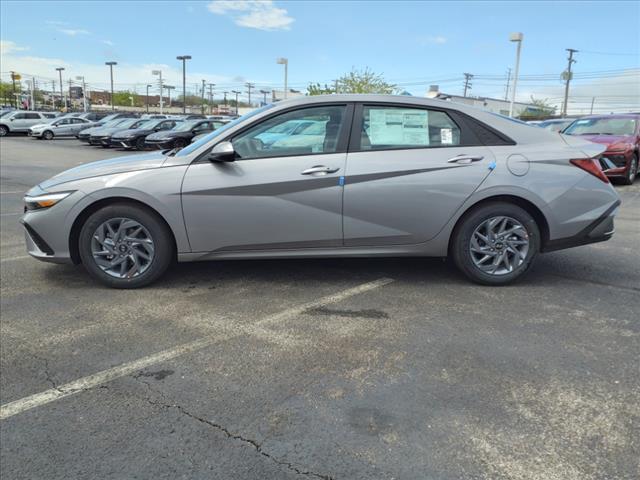 new 2025 Hyundai ELANTRA HEV car, priced at $25,270