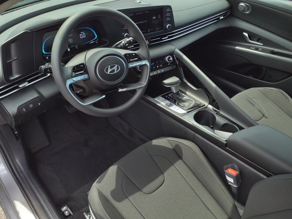 new 2025 Hyundai ELANTRA HEV car, priced at $25,520