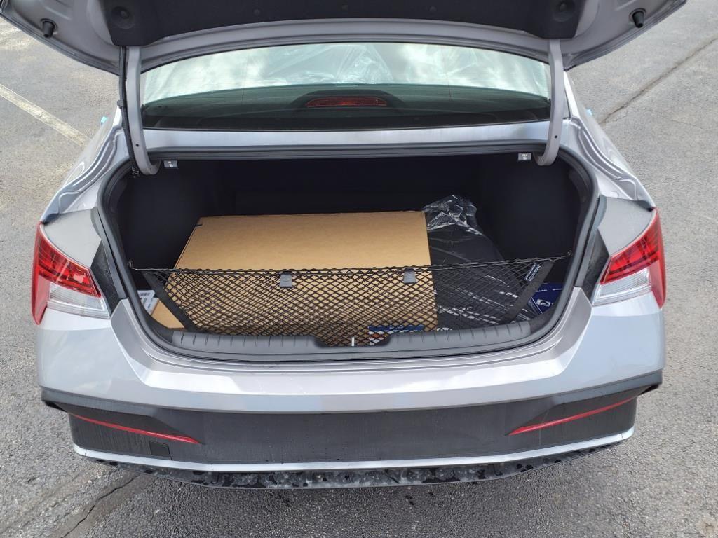 new 2025 Hyundai ELANTRA HEV car, priced at $25,520