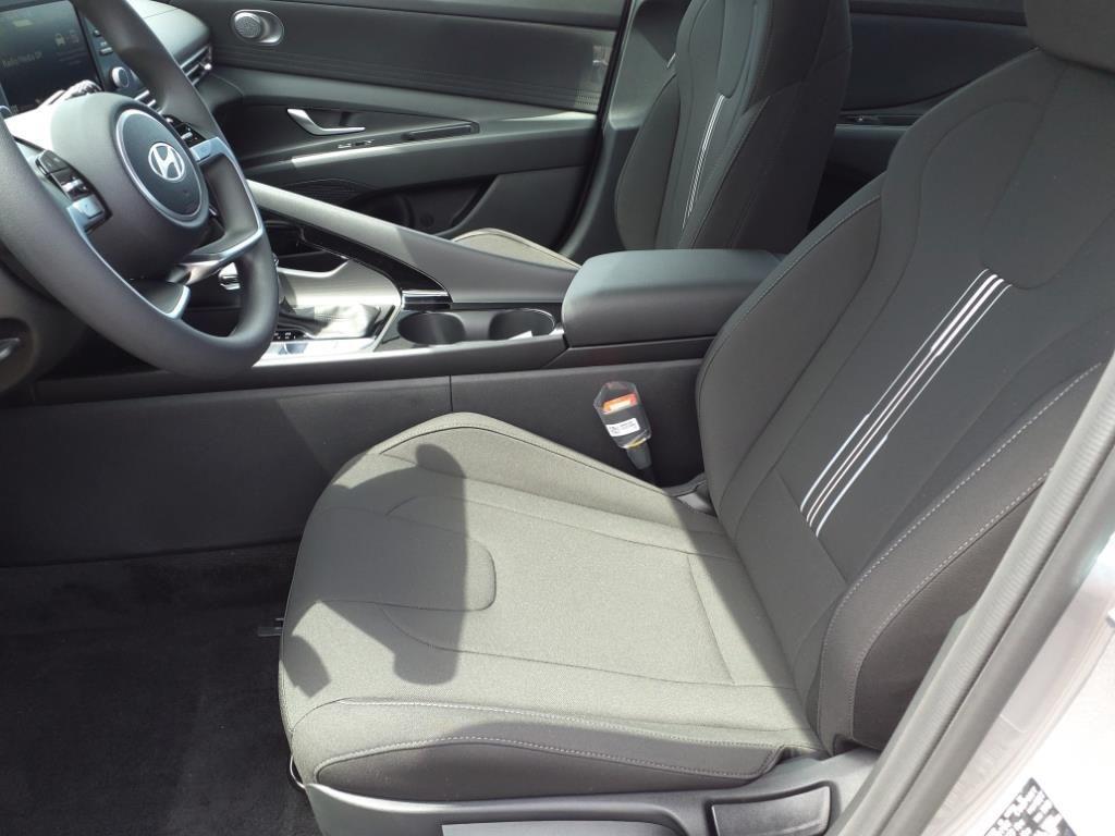 new 2025 Hyundai ELANTRA HEV car, priced at $25,520