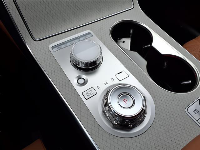 new 2025 Genesis GV80 car, priced at $81,750