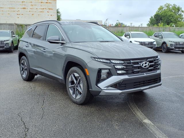new 2025 Hyundai Tucson car, priced at $33,874