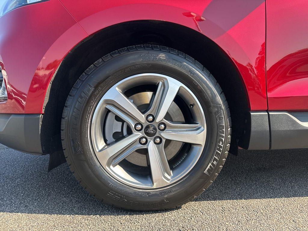 used 2023 Ford Edge car, priced at $26,944
