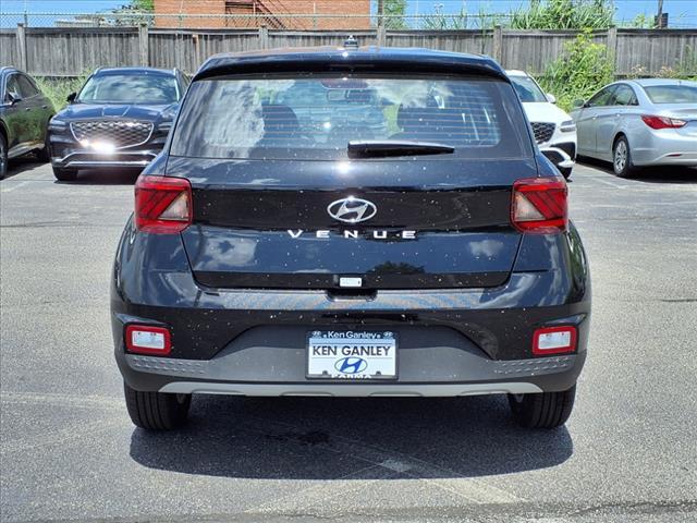 new 2025 Hyundai Venue car, priced at $21,550