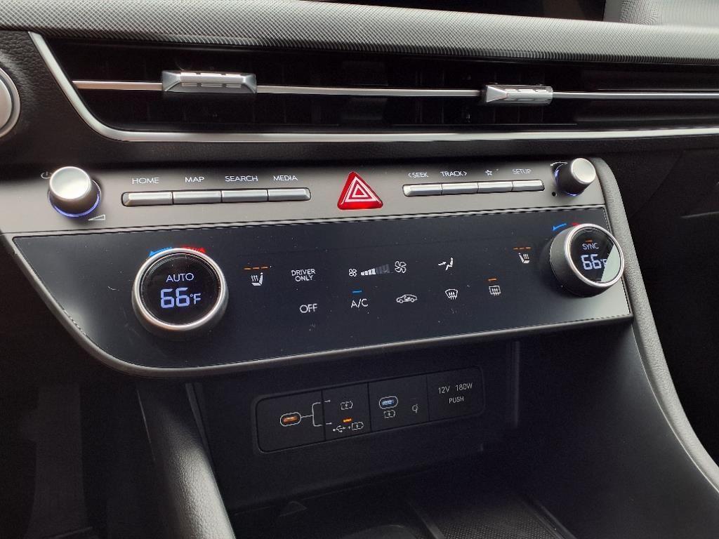 new 2025 Hyundai Sonata Hybrid car, priced at $30,726