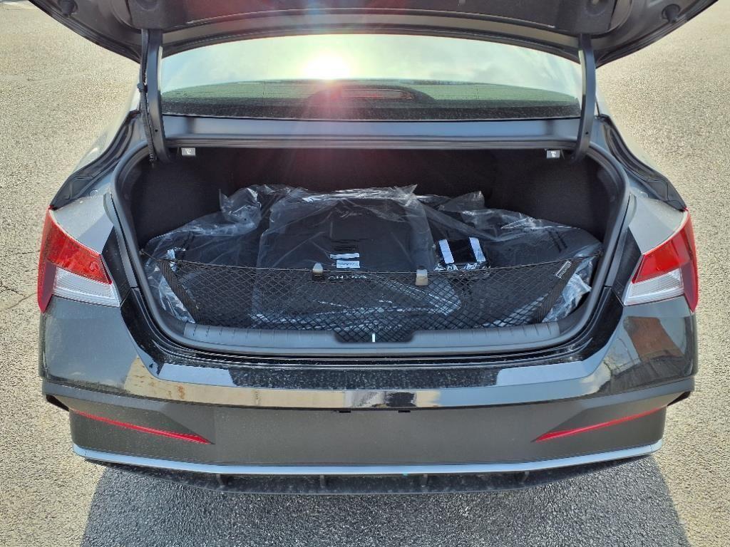 new 2025 Hyundai Elantra car, priced at $23,104