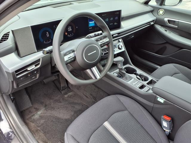 new 2025 Hyundai Sonata car, priced at $26,576