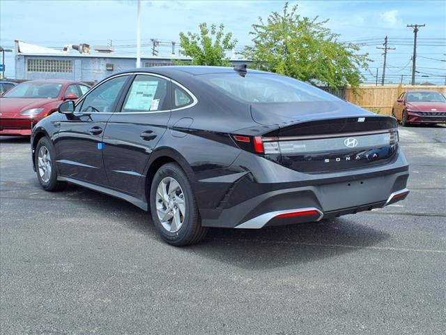 new 2025 Hyundai Sonata car, priced at $26,576