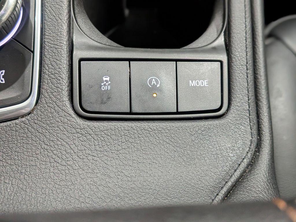 used 2022 Cadillac XT4 car, priced at $30,688
