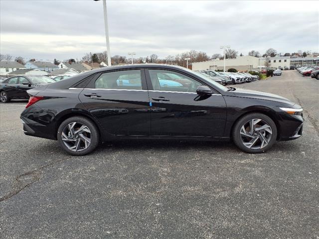 new 2025 Hyundai Elantra car, priced at $27,454