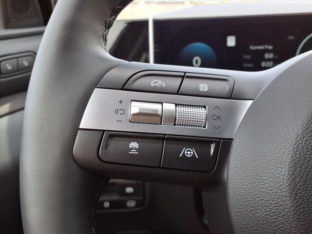 new 2025 Hyundai TUCSON Hybrid car, priced at $42,175