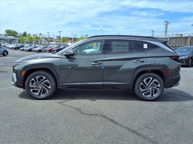 new 2025 Hyundai TUCSON Hybrid car, priced at $42,175