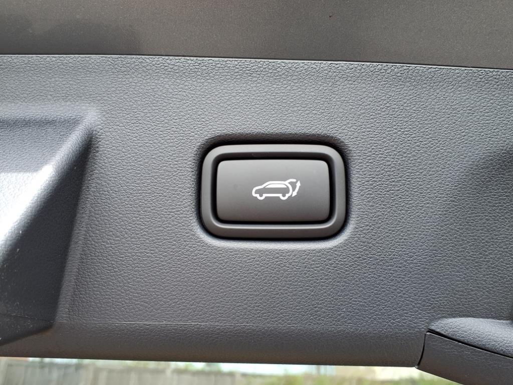 new 2025 Hyundai TUCSON Hybrid car, priced at $42,175