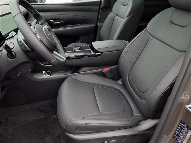 new 2025 Hyundai TUCSON Hybrid car, priced at $36,436