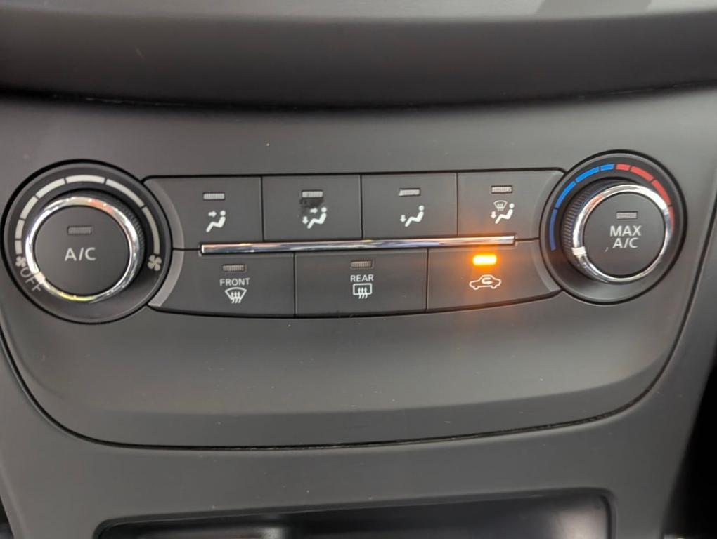 used 2017 Nissan Sentra car, priced at $11,519