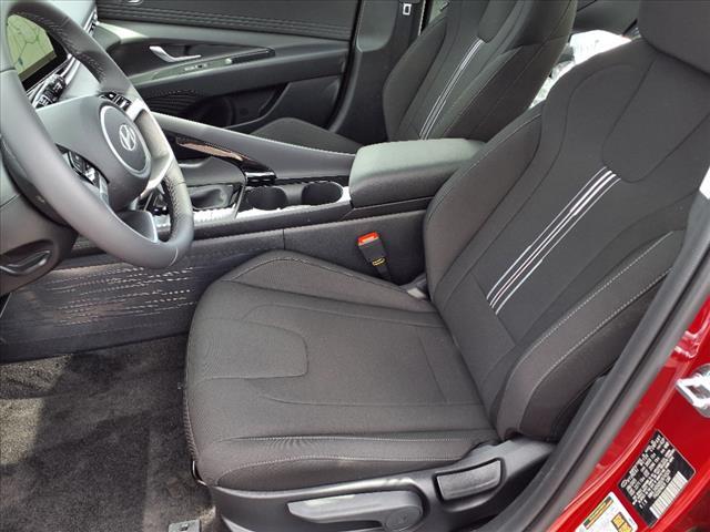 new 2025 Hyundai Elantra car, priced at $25,971