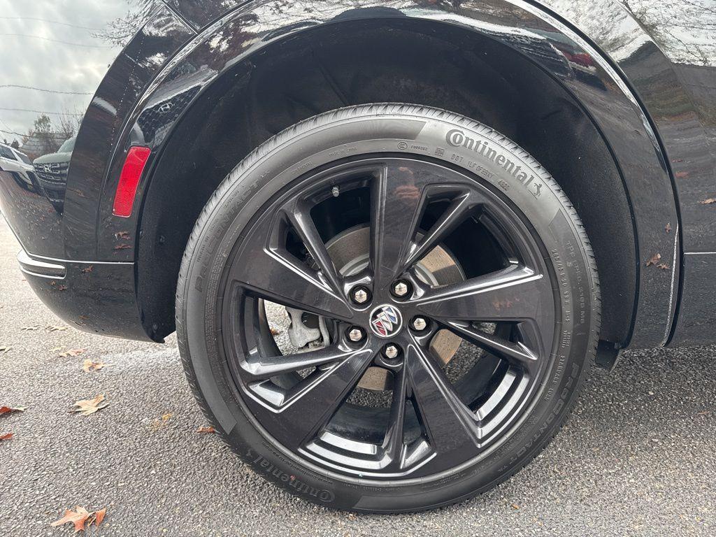 used 2023 Buick Envision car, priced at $27,689