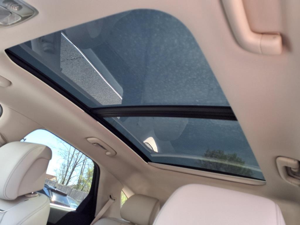 new 2026 Genesis GV70 car