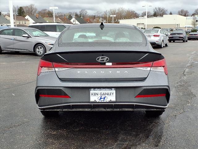new 2025 Hyundai Elantra car, priced at $23,085