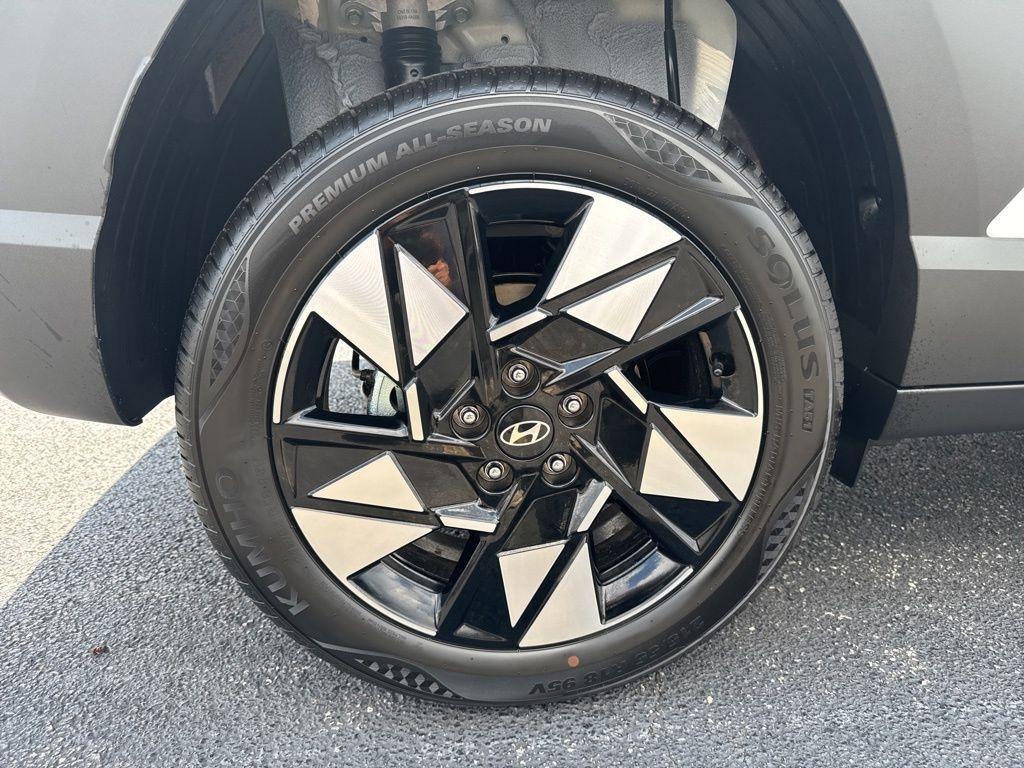 used 2025 Hyundai Kona car, priced at $24,998