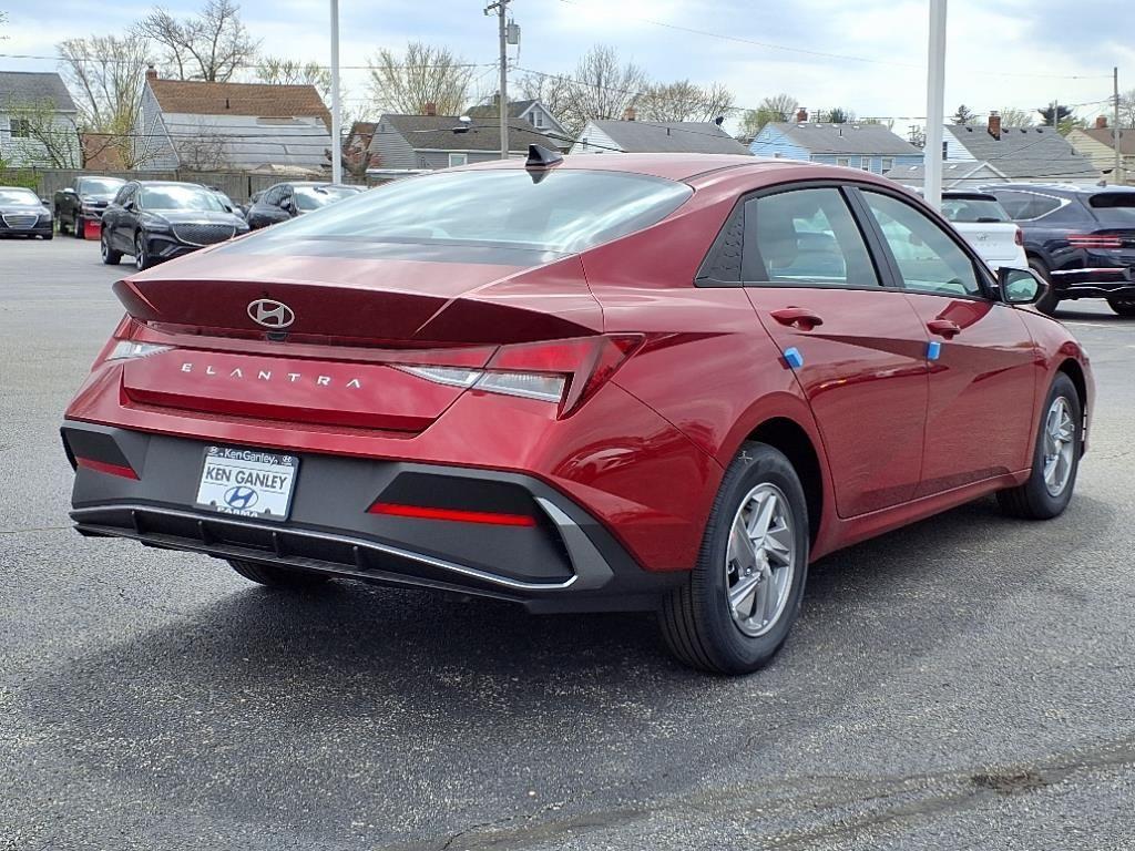 new 2025 Hyundai Elantra car, priced at $22,709