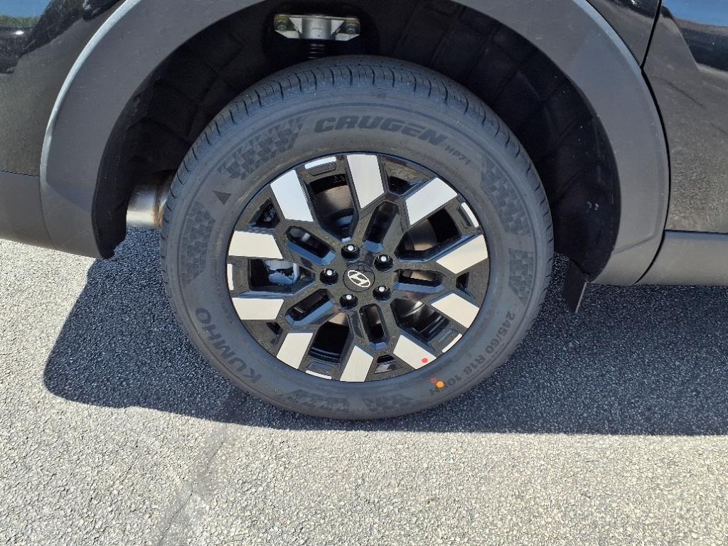 new 2025 Hyundai SANTA CRUZ car, priced at $35,825