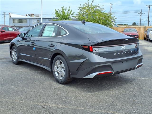 new 2025 Hyundai Sonata car, priced at $26,590