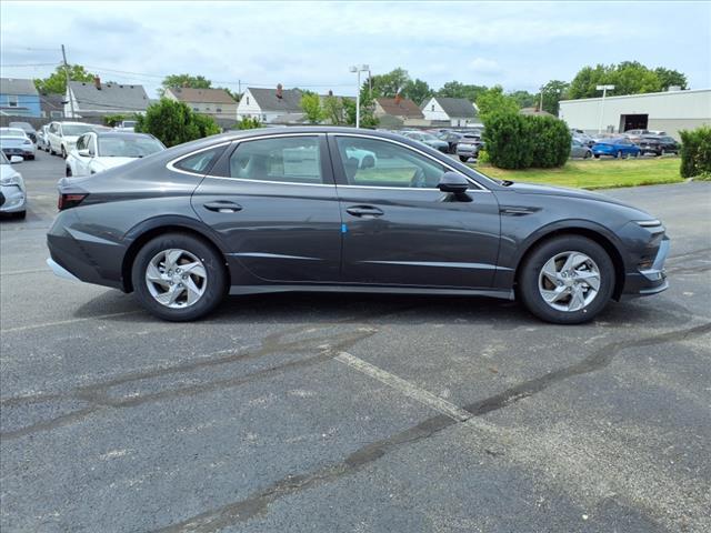 new 2025 Hyundai Sonata car, priced at $26,590