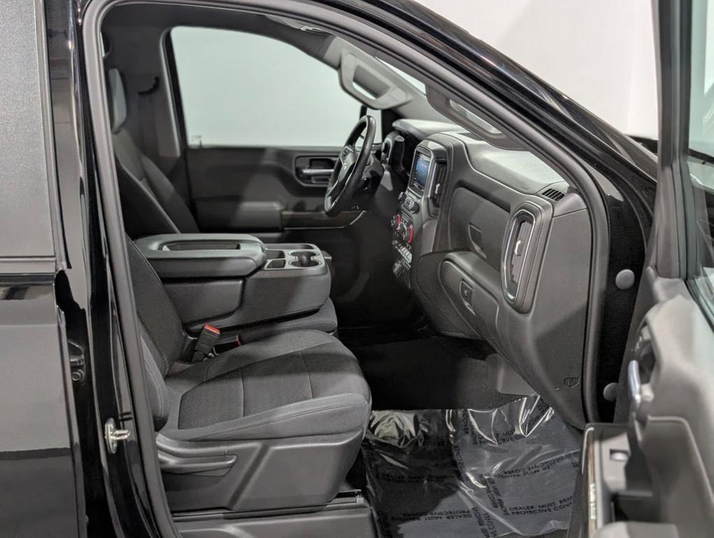 used 2022 Chevrolet Silverado 1500 Limited car, priced at $31,997