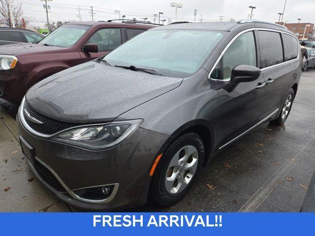 used 2017 Chrysler Pacifica car, priced at $14,413