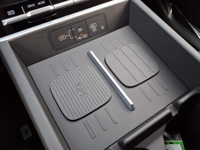 new 2026 Hyundai SANTA FE HEV car, priced at $40,196