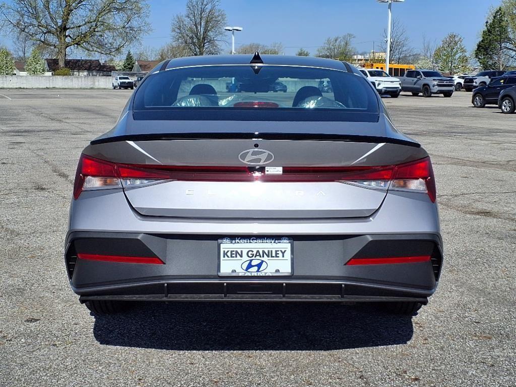 new 2025 Hyundai Elantra car, priced at $23,102