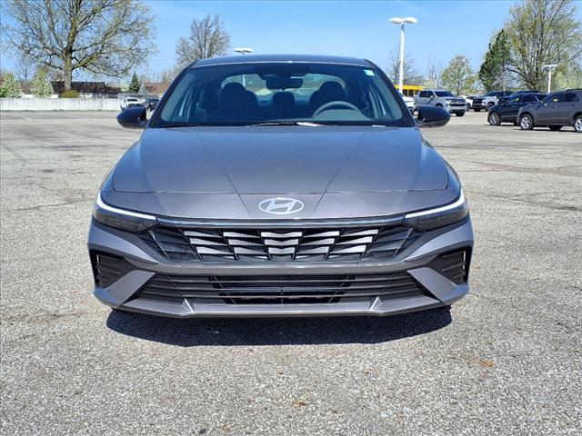 new 2025 Hyundai Elantra car, priced at $23,102
