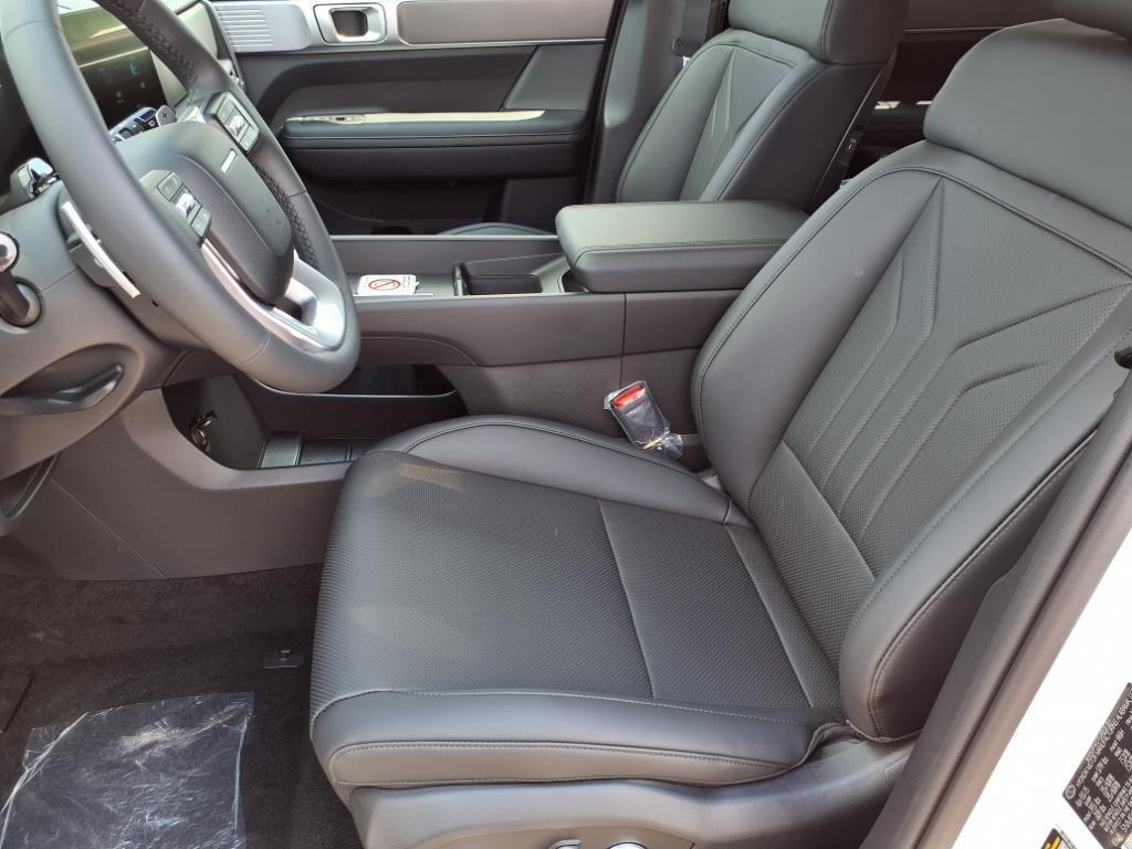 new 2025 Hyundai SANTA FE HEV car, priced at $40,600