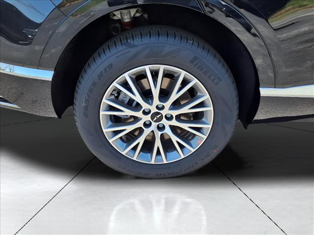 new 2025 Genesis GV80 car, priced at $60,189