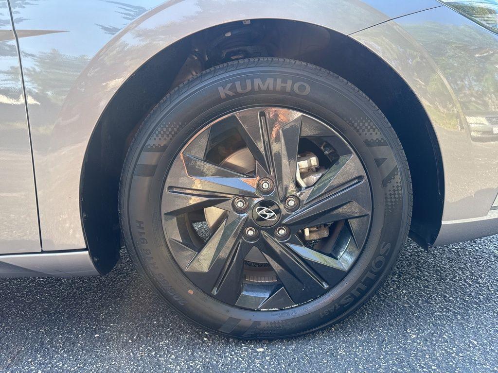 used 2023 Hyundai Elantra car, priced at $18,784