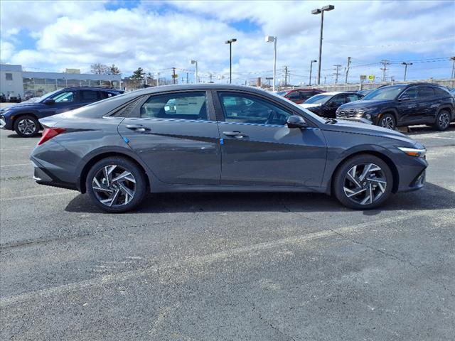 new 2025 Hyundai Elantra car, priced at $26,417