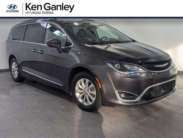 used 2018 Chrysler Pacifica car, priced at $15,786