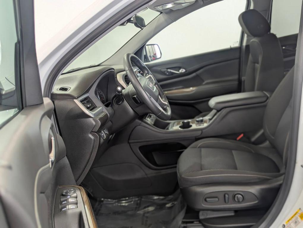 used 2022 GMC Acadia car, priced at $24,763