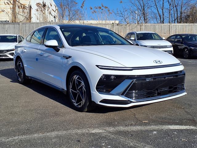 new 2025 Hyundai Sonata car, priced at $30,533