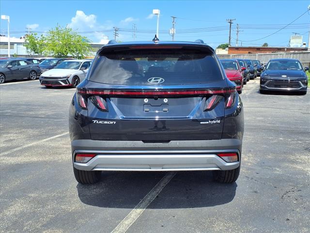 new 2025 Hyundai TUCSON Hybrid car, priced at $36,610